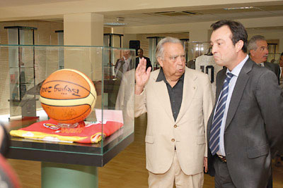 Ferrándiz y Cobo, en el Centro Cultural Antonio Machado. Ferrándiz y Cobo, en el Centro Cultural Antonio Machado.