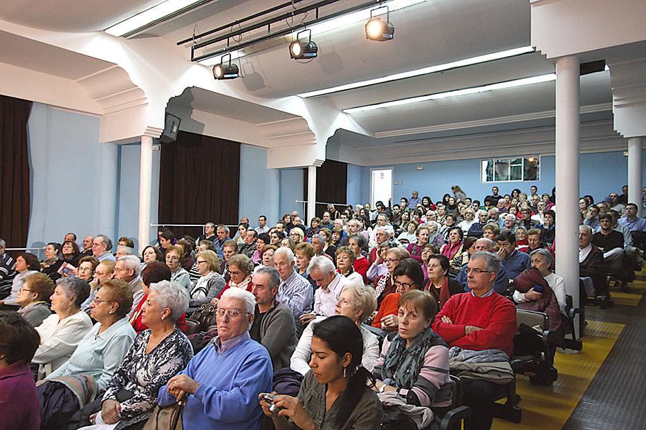 Lleno total en el Centro Cultural Buero Vallejo en el II Encuentro del Cine